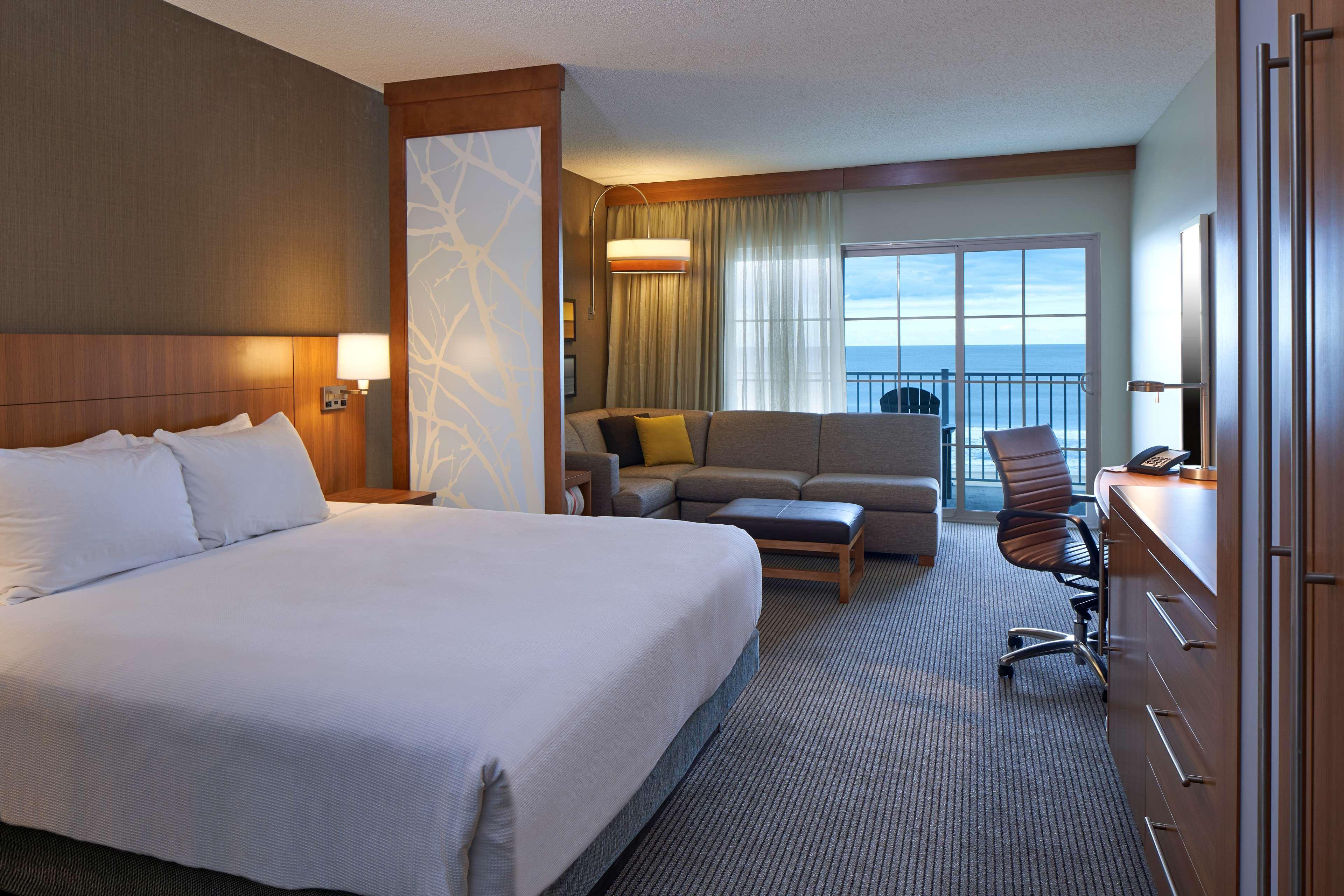 Hyatt Place Ocean City Oceanfront Exterior photo